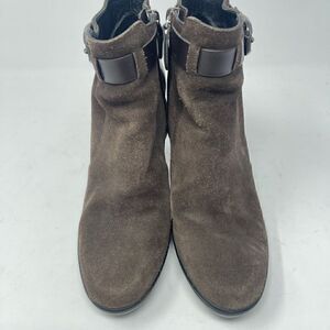 Tod's Women's Brown Suede Leather Round Toe Buckle Heeled Ankle Bootie Size 38
